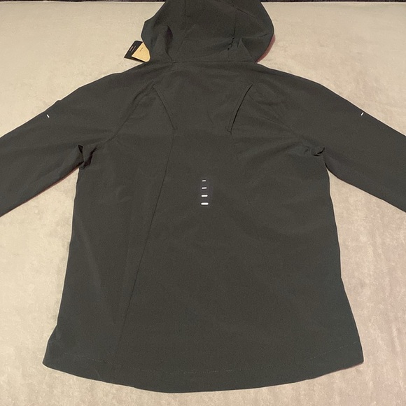 Nike Repel Running Jacket - Picture 6 of 13
